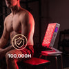ATP Pro 350 roodlichttherapie paneel in een gym naast een man op een bankje, levensduur 100.000 uur