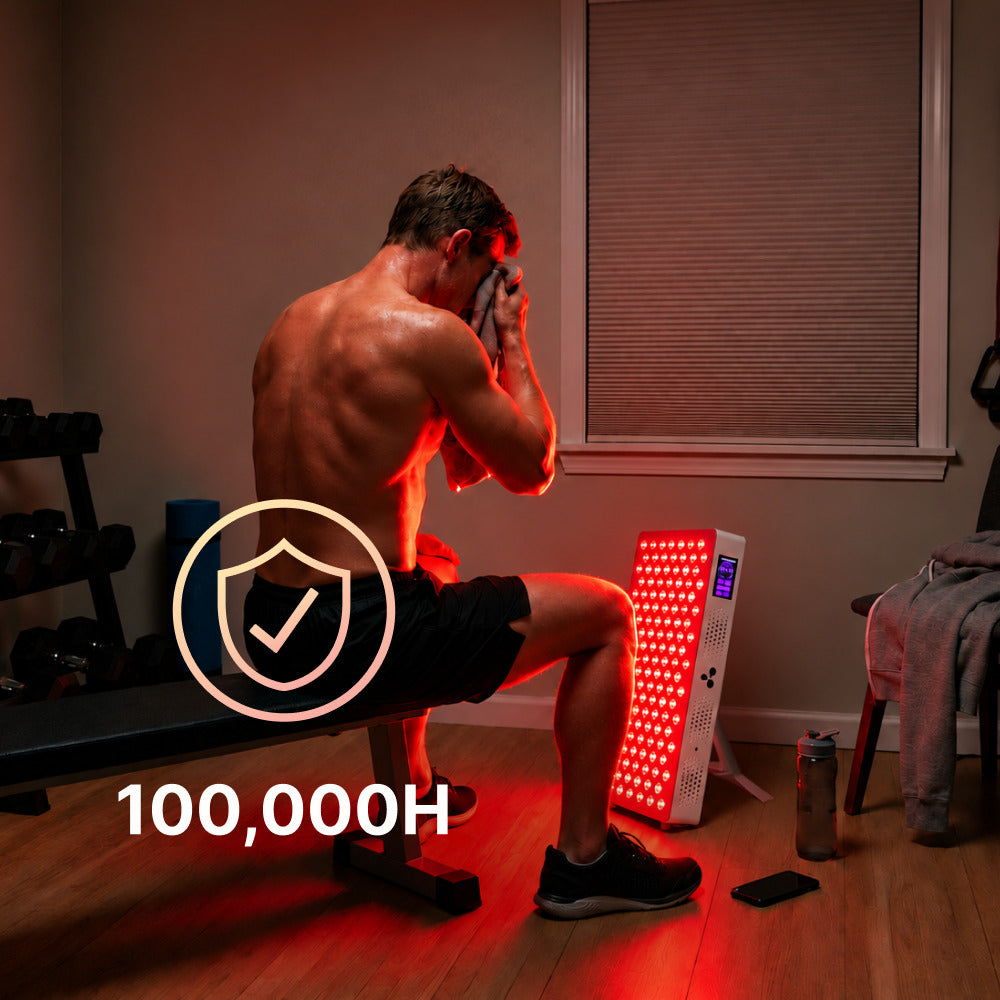 ATP Pro 700 roodlichttherapie paneel in een thuisgym na het sporten, levensduur 100.000 uur