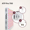 ATP Pro 700 roodlichttherapie paneel met details van achterkant, afstandsbediening en ophangset